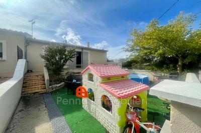 Appartement - 81 m² - 3 pièces