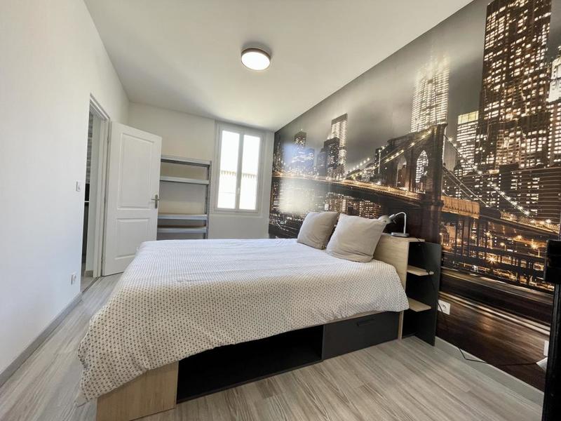 Villa - 298 m² - 8 pièces