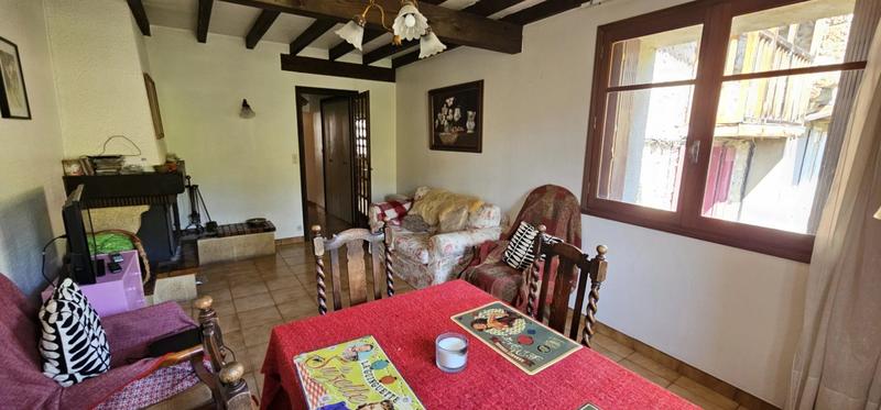 Maison - 87 m² - 6 pièces