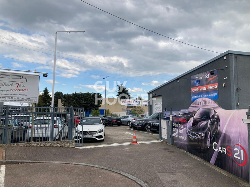 Local d'activité / Entrepôt - 550 m²