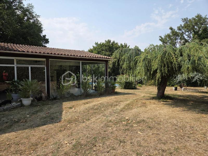 Maison - 277 m² - 6 pièces