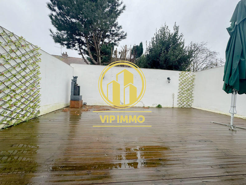 Local commercial - 152 m²