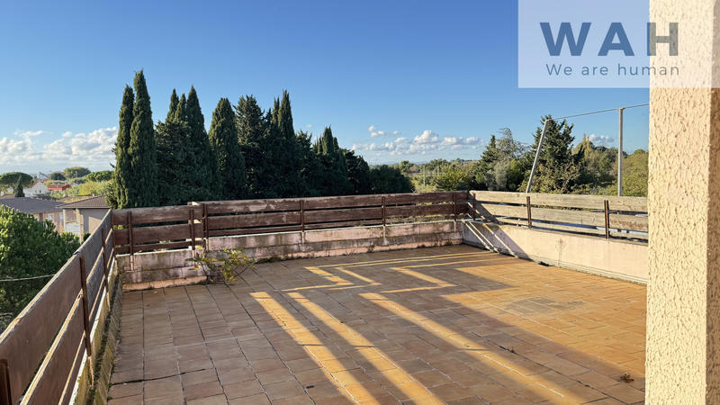 Loft - 101 m² - 4 pièces