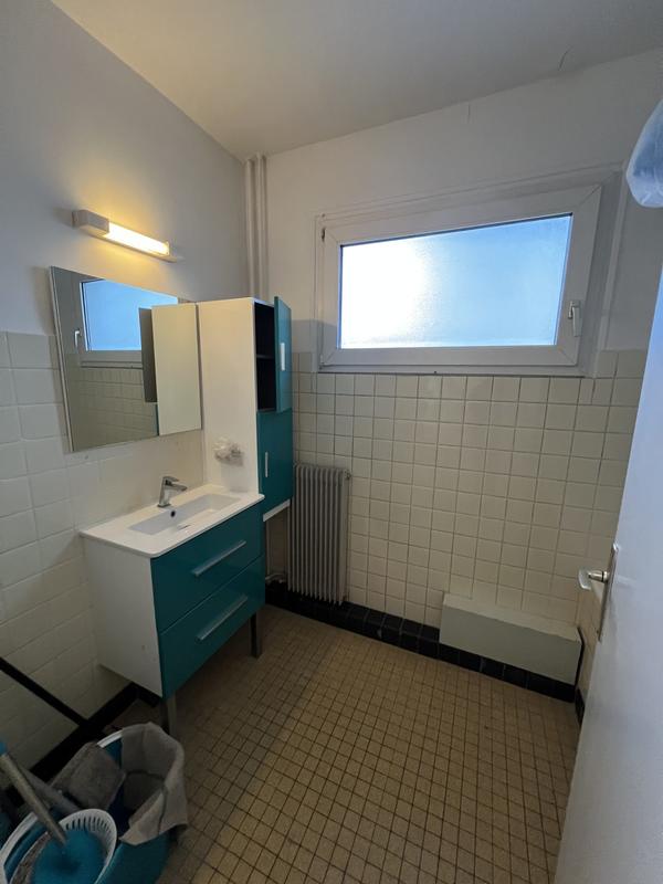 Appartement - 100 m² - 4 pièces