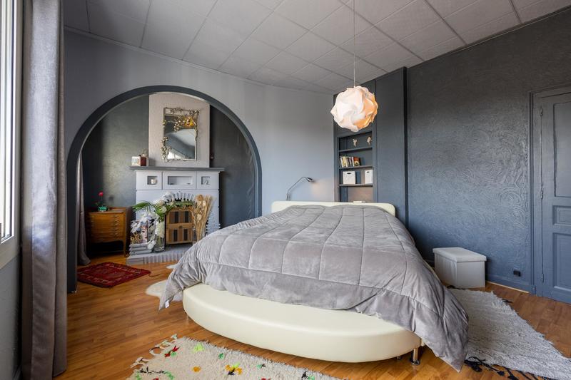 Maison de ville - 180 m² - 6 pièces