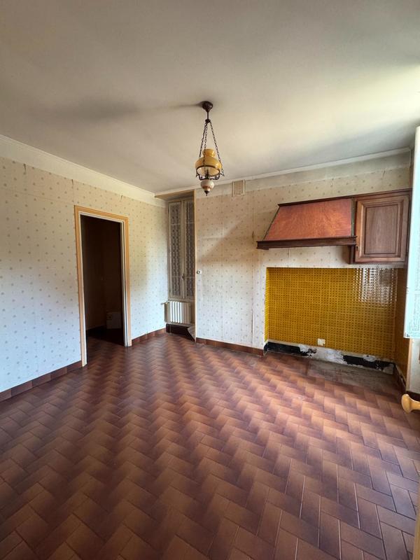 Maison - 124 m² - 10 pièces