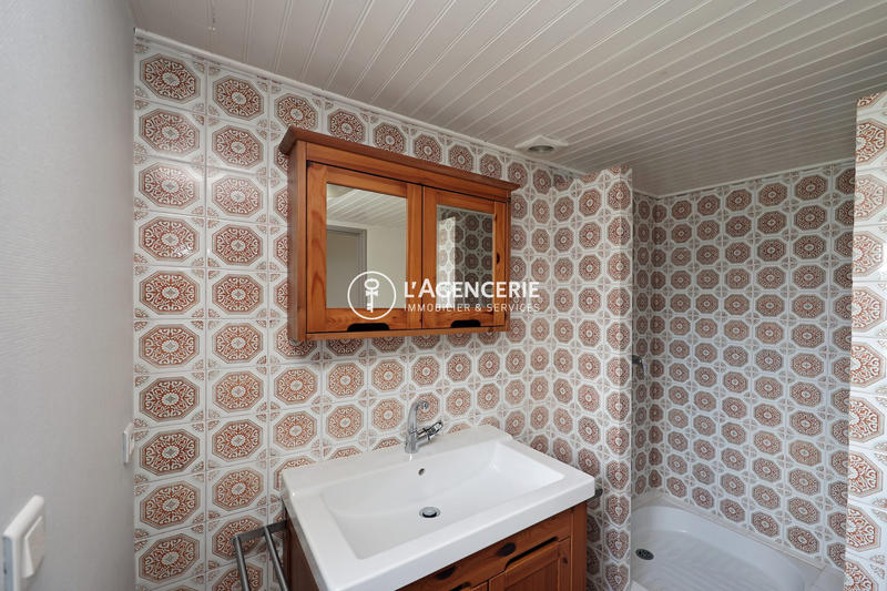 Local commercial - 136 m²