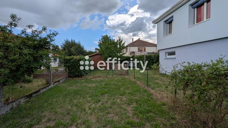 Maison - 77 m² - 6 pièces