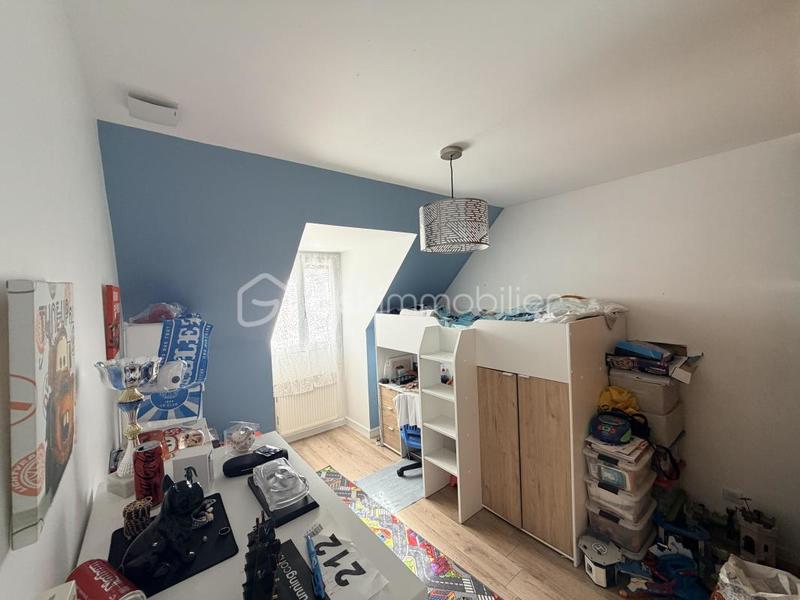 Maison - 152 m² - 6 pièces