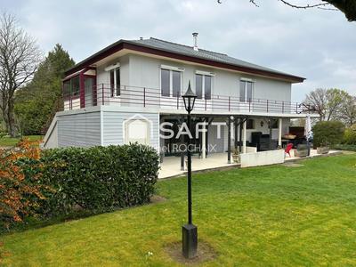 Maison - 132 m² - 10 pièces