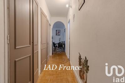 Appartement - 80 m² - 5 pièces