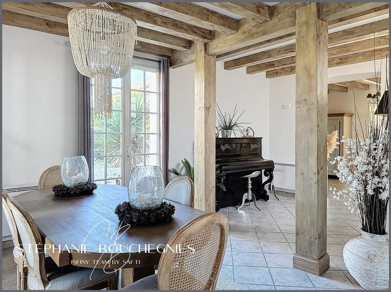 Maison - 169 m² - 6 pièces