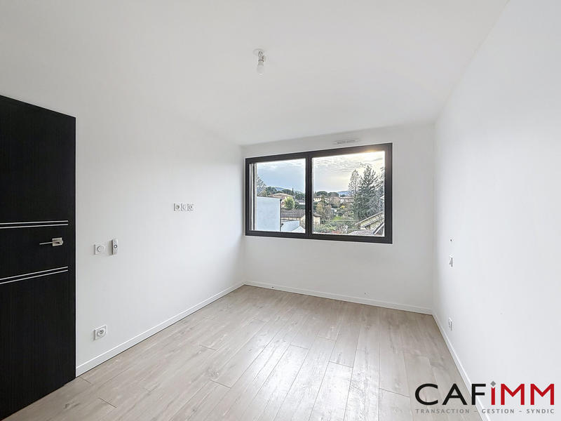 Maison contemporaine - 114 m² - 4 pièces