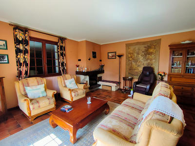 Maison - 170 m² - 7 pièces