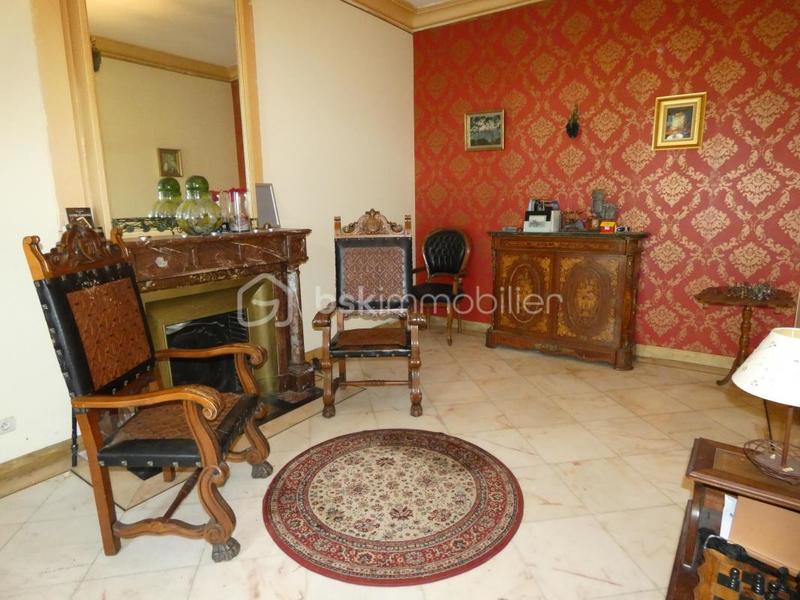 Château - 361 m² - 10 pièces