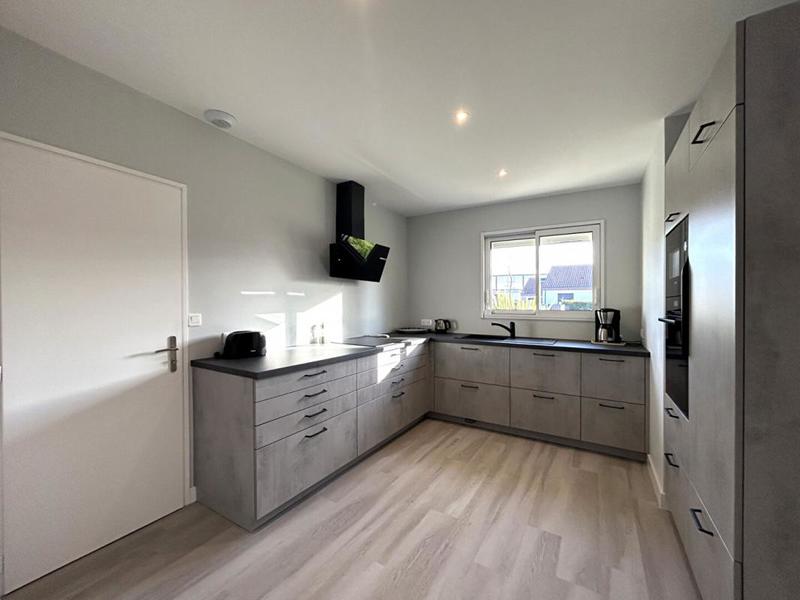 Maison - 92 m² - 5 pièces