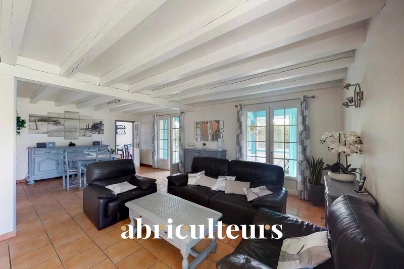 Maison - 160 m² - 5 pièces