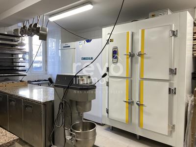 Local d'activités - 189 m² - 6 pièces