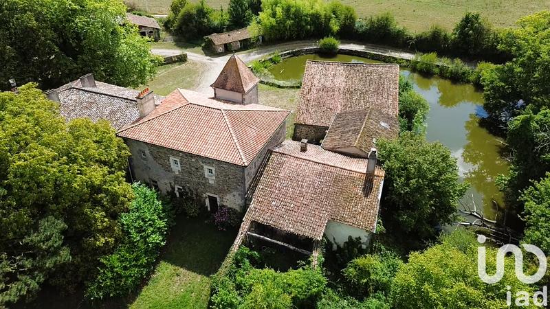 Château - 480 m² - 12 pièces