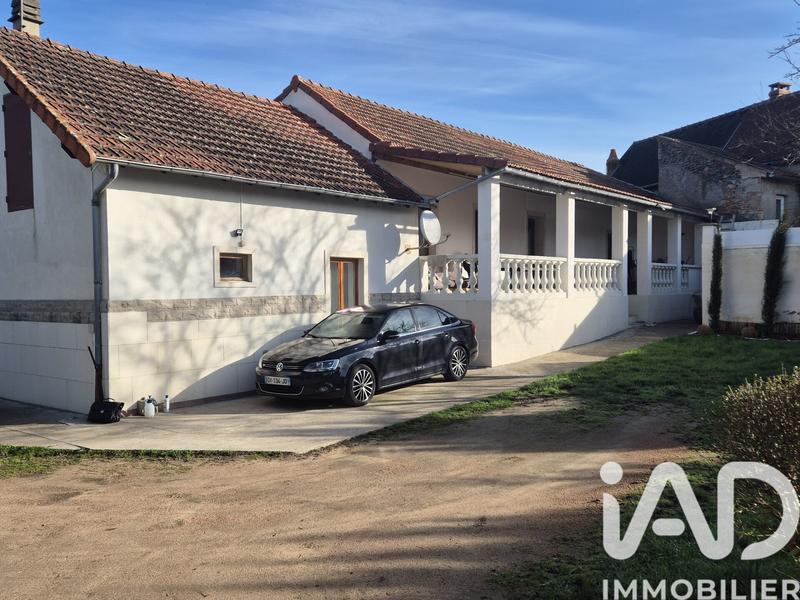 Maison - 140 m² - 7 pièces