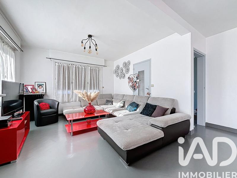 Maison - 182 m² - 7 pièces