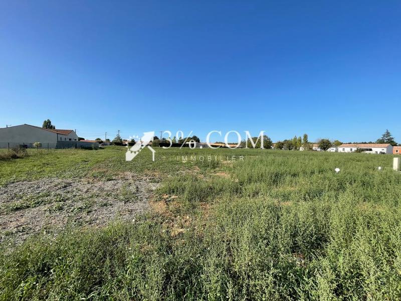 Terrain constructible - 618 m²