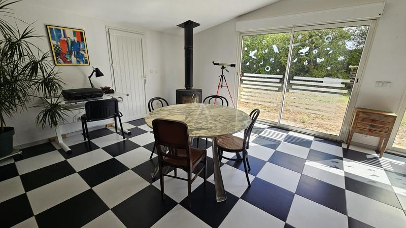 Maison - 213 m² - 6 pièces