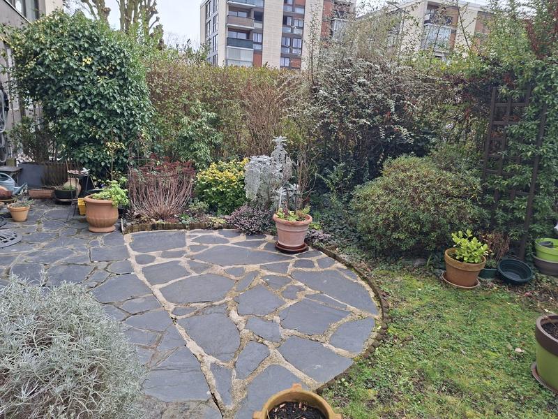 Appartement - 90 m² - 5 pièces