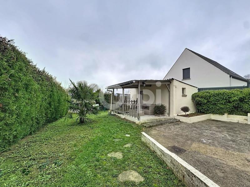 Maison - 93 m² - 5 pièces