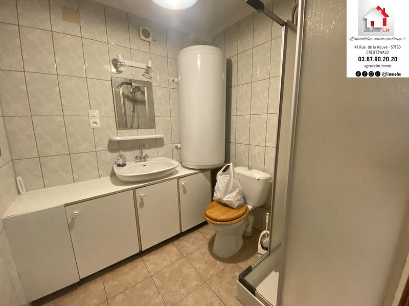 Local commercial - 32 m² - 1 pièce