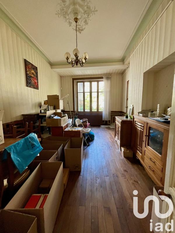 Maison - 90 m² - 5 pièces