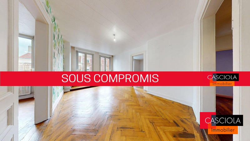 Appartement - 80 m² - 4 pièces