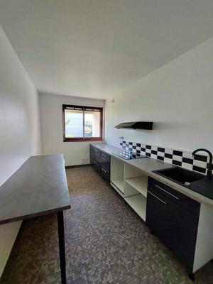 Appartement - 96 m² - 4 pièces