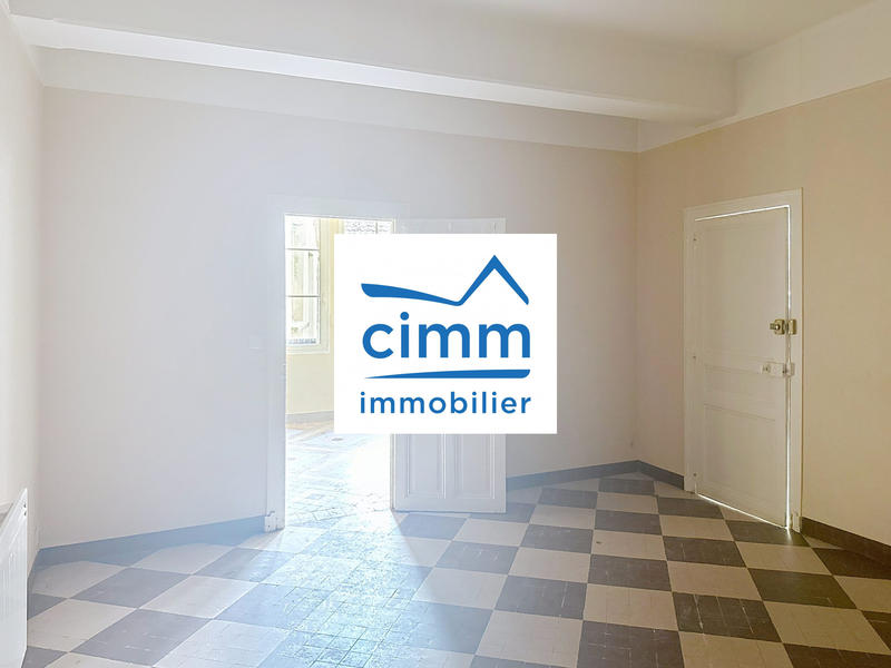 Bureau - 125 m² - 6 pièces