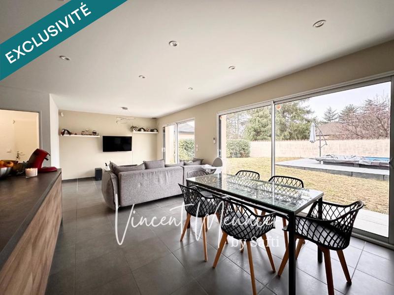 Maison - 96 m² - 4 pièces