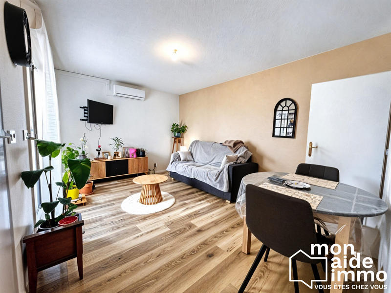 Appartement - 43 m² - 2 pièces