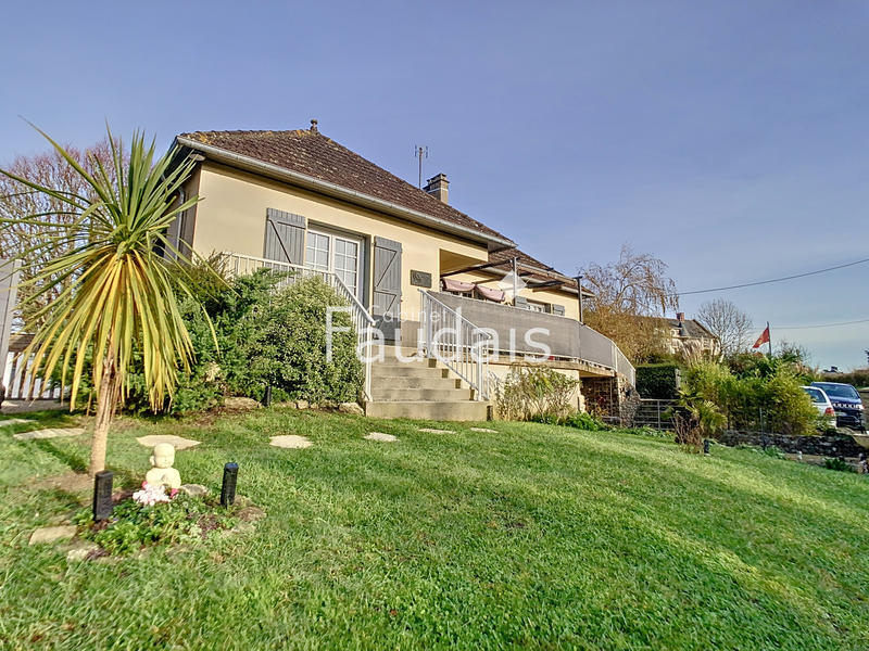 Maison - 107 m² - 6 pièces