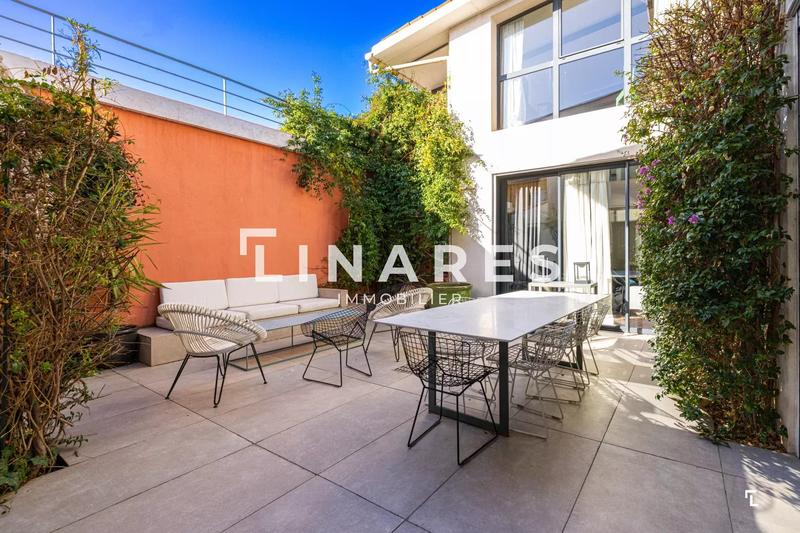 Villa - 195 m² - 6 pièces