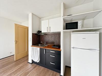 Studio - 20 m² - 2 pièces