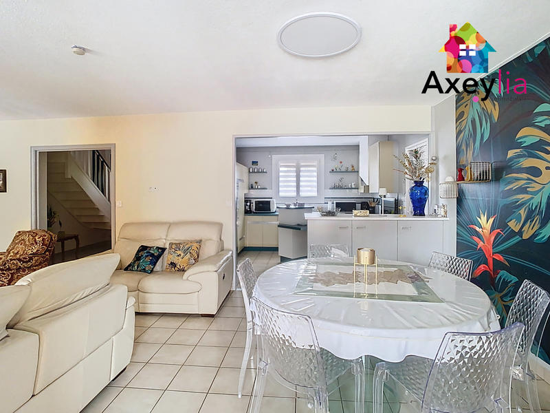 Maison - 148 m² - 5 pièces