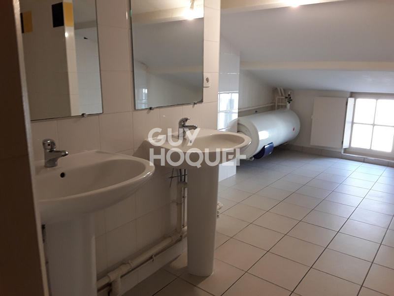 Appartement - 101 m² - 4 pièces