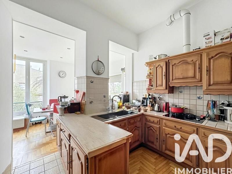 Maison - 262 m² - 7 pièces