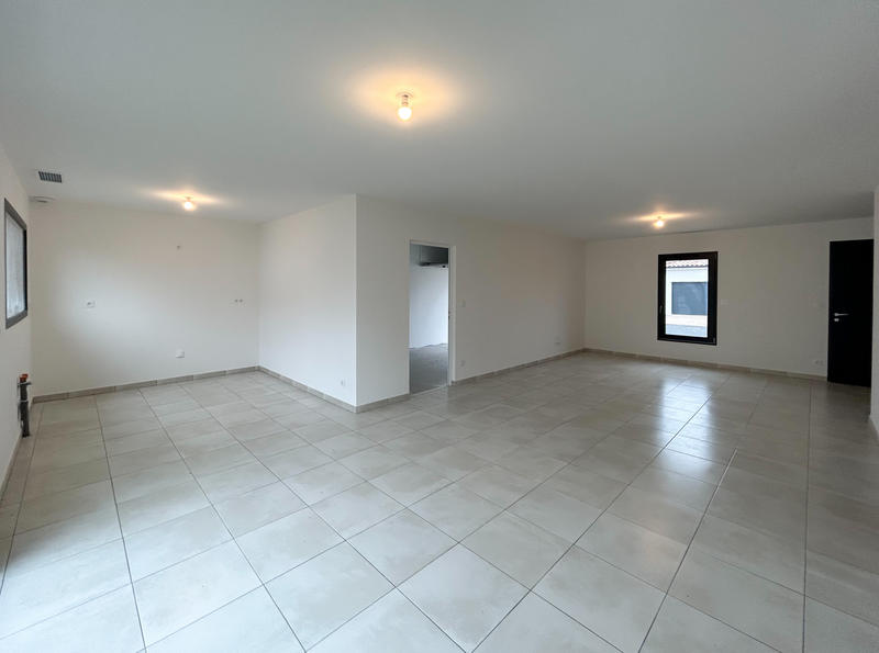 Maison - 94 m² - 4 pièces