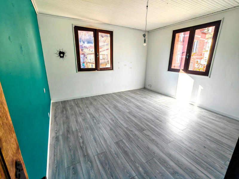 Appartement - 105 m² - 4 pièces