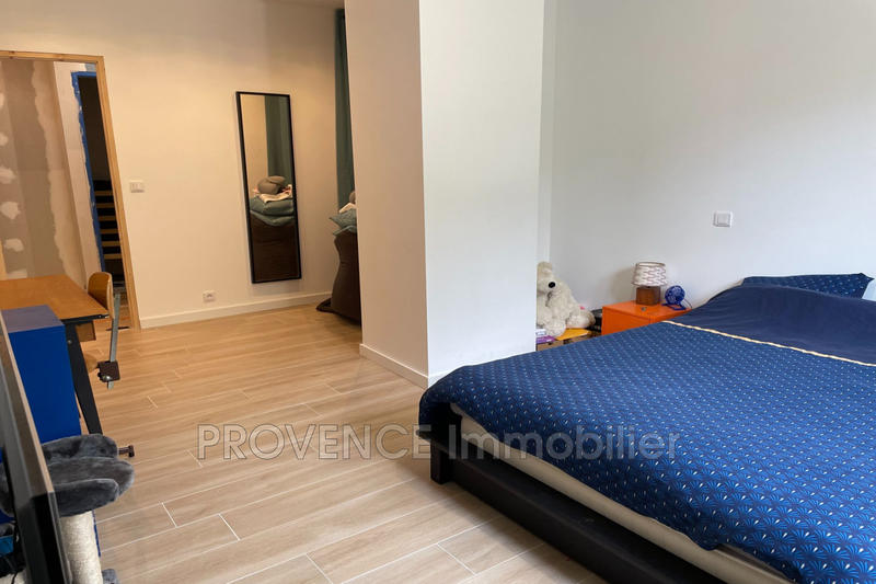 Bastide - 790 m² - 24 pièces