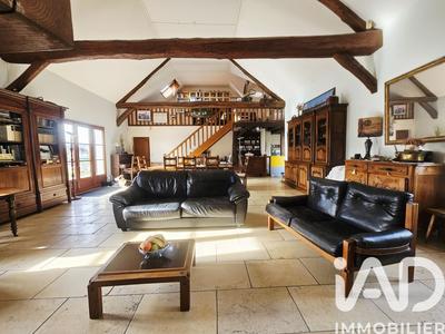 Maison - 609 m² - 14 pièces