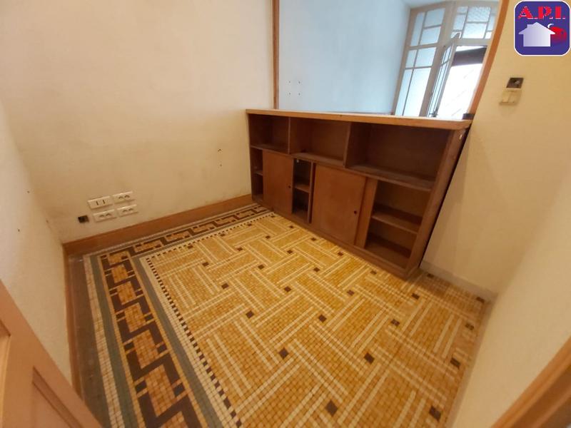 Bureau - 112 m² - 5 pièces