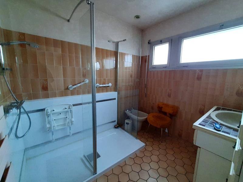 Maison traditionnelle - 170 m² - 6 pièces