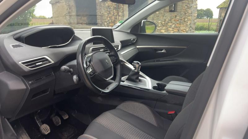 Peugeot 3008 2 1.5 BlueHDi 130 Active Business