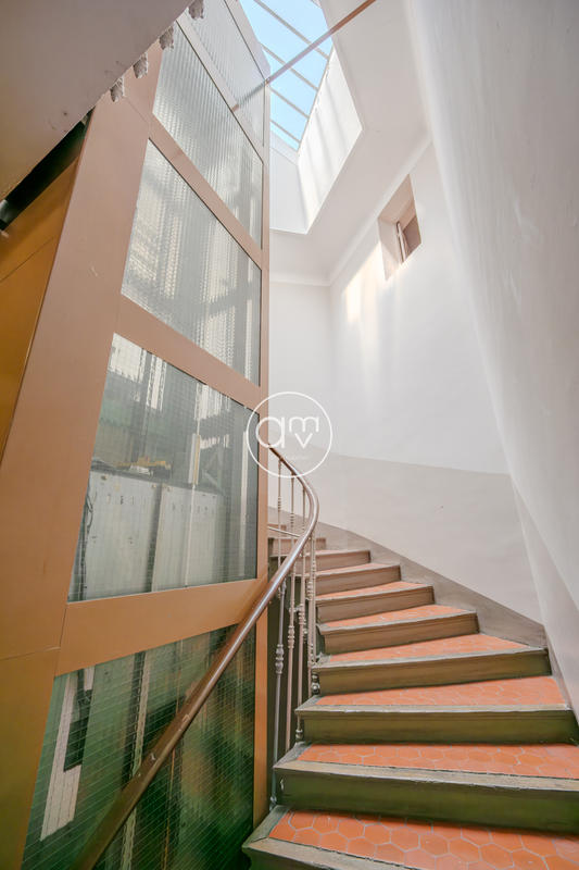 Appartement - 81 m² - 3 pièces